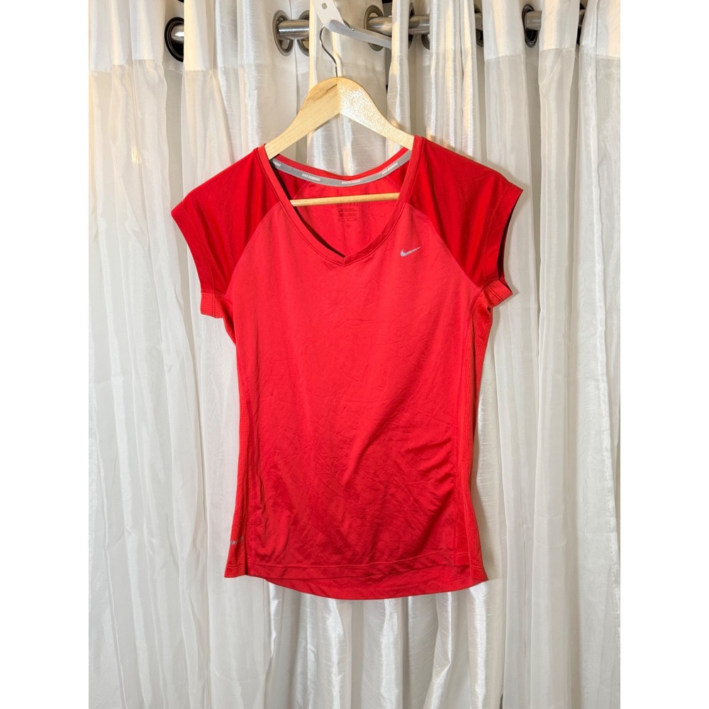 Nike Running Shirt Womens Medium Red Dri-FIT V-Neck Short Sleeve Performance Tee